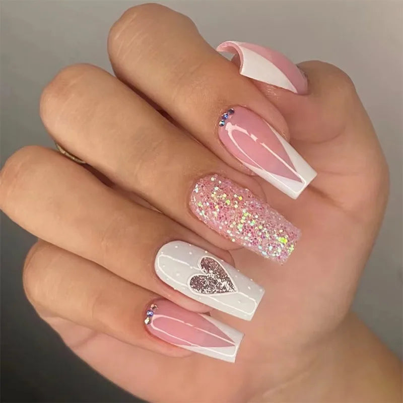 Dropshipping 24 Pcs Heart Design Romantic Art Acrylic Press on Nails Artificial Fingernails Customize Candy Nails 3136