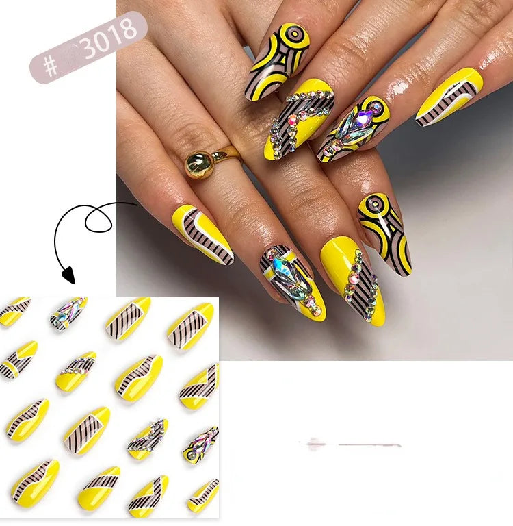 24 Pcs 3D Nail Design Art Press on Nails Artificial Fingernails Customize Candy False Nails for Dating Party Everydaywear 2761