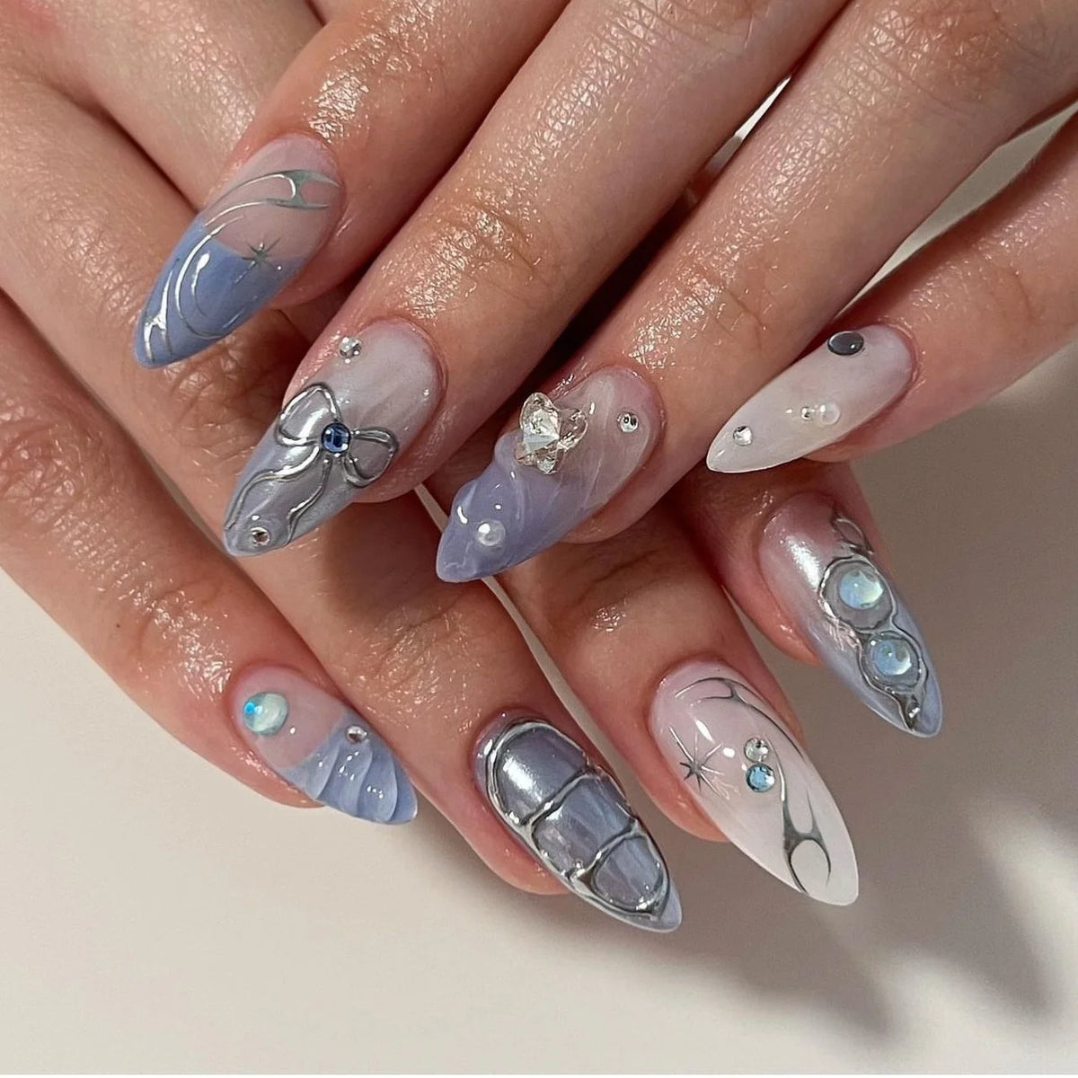 24 Pcs 3D Nail Design Art Press on Nails Artificial Fingernails Customize Candy False Nails for Dating Party Everydaywear 2761