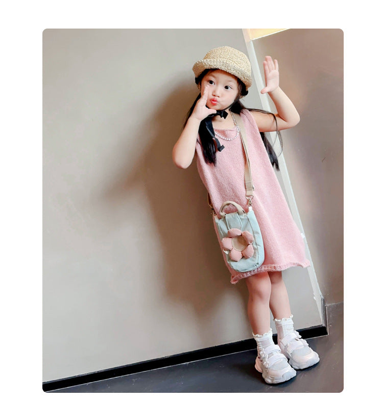 Girls' Shoes 2026 Summer New Style Children's Sports Sandals for Older Kids Breathable Mesh Beach Shoes Hollow Casual Shoes